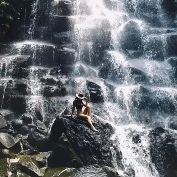 Meet your Posher, Stella - Picture 5 of 8